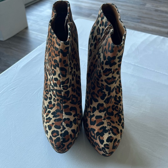 Platform Ankle Boot - Picture 2 of 6